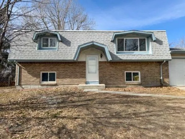 1114 Westview Dr, Riverton, WY 82501