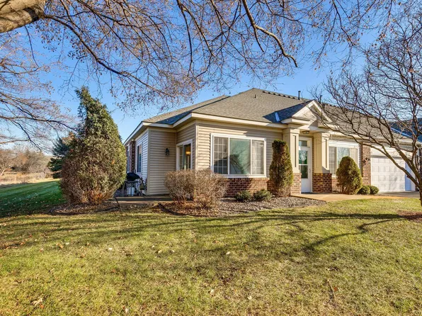 5791 Prairie Ridge Dr, Shoreview, MN 55126