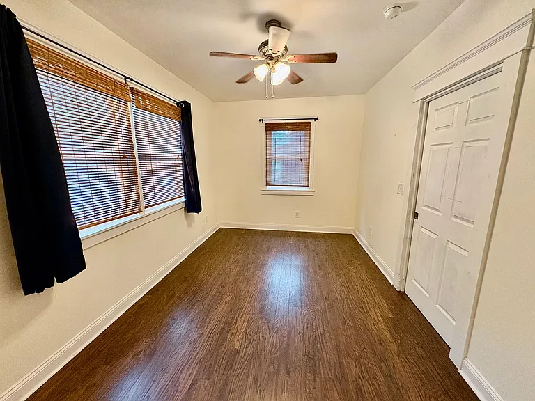 1912 McCausland Ave — Photo 10
