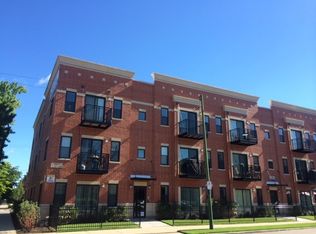 6622 W Diversey Ave APT 301, Chicago, IL 60707