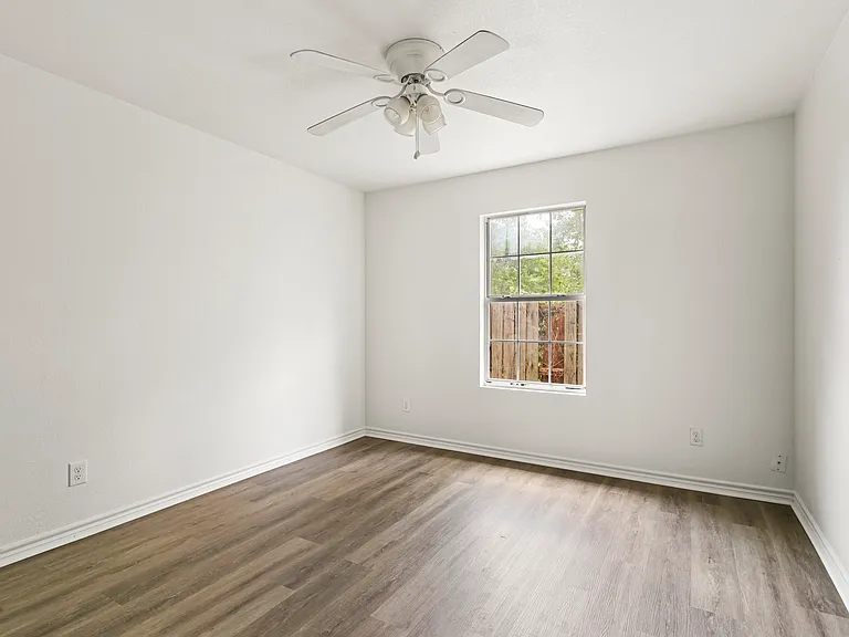 8619 Painted Teepee St — Photo 14