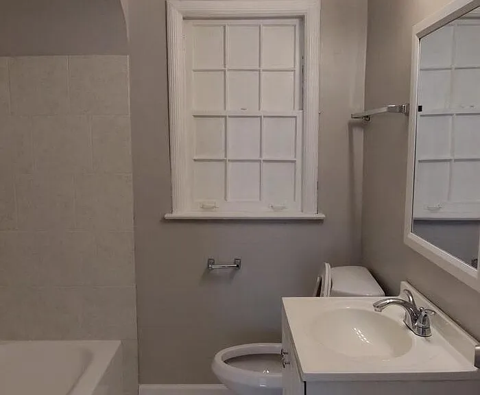 2386 Larose Ave — Photo 8