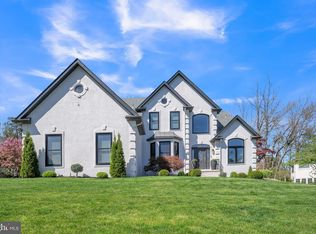 47 Forrest Hills Dr, Voorhees, NJ 08043