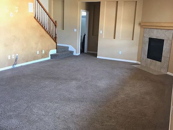 5th image of 5113 Moon Lily Way