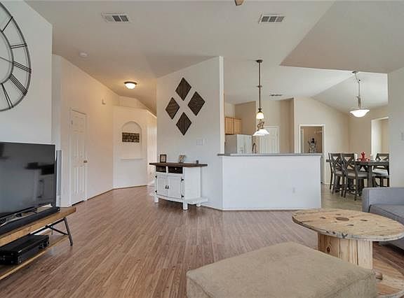 5th image of 5629 Nacona Dr