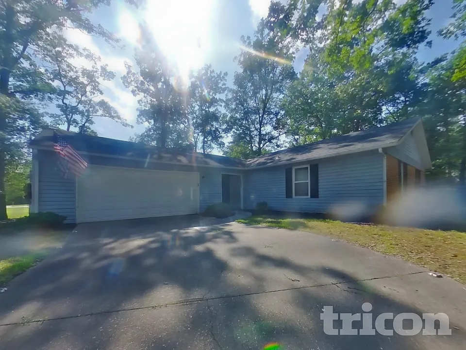 1203 Addison Ct