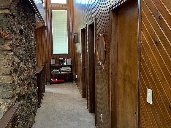 5th image of 144 Winterset Ct