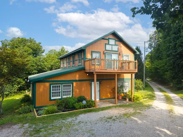 3271 Henson Creek Rd, Liberty, KY 42539