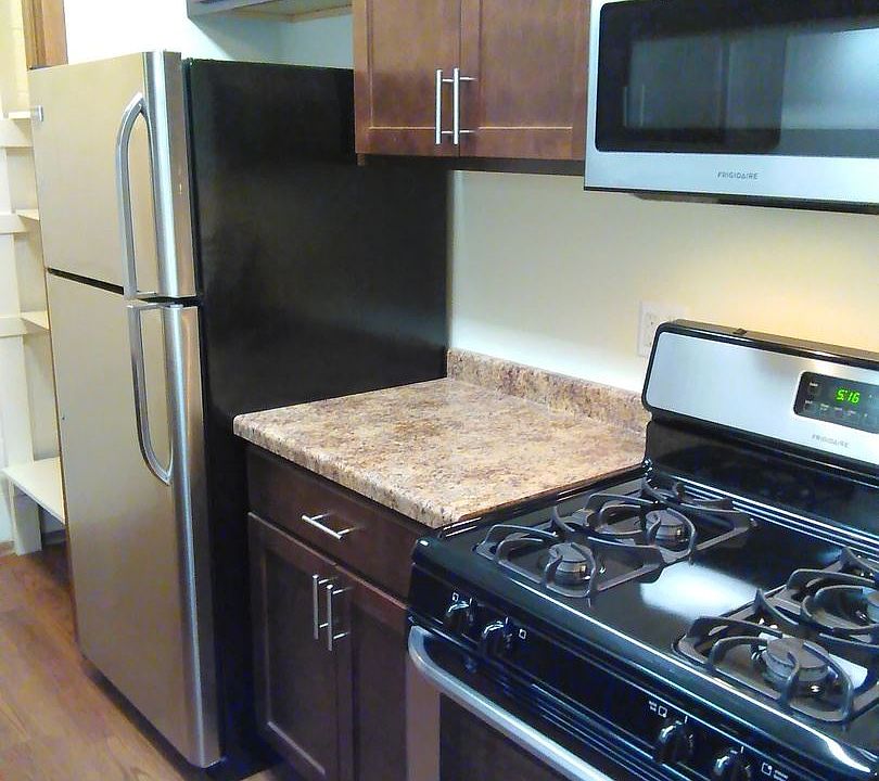 2nd image of 1222 17th Ave NW APT 1