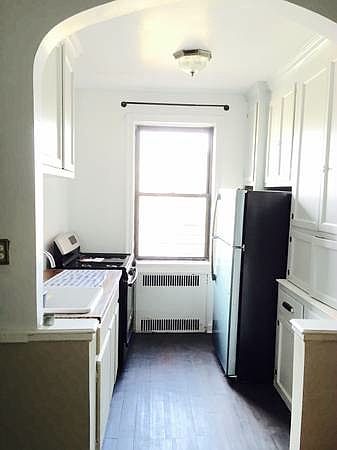 1st image of 40 Clarkson Ave