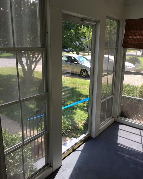 1st image of 1006 W Northwood St