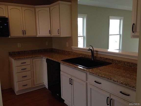 4th image of 56 Waterway Ln