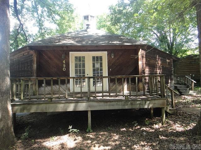 1st image of 490 Gregg Dr