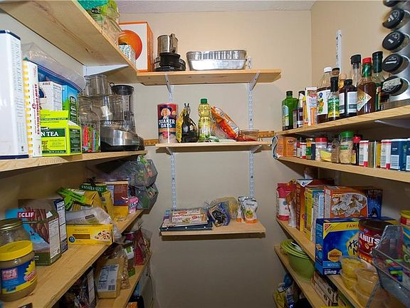 Walk-in pantry