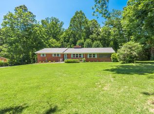 2009 SW Walnut Hills Dr, Knoxville, TN 37920