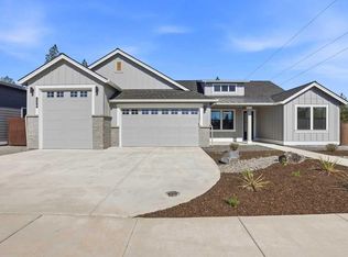 1319 NW Ochoa Dr, Bend, OR 97703