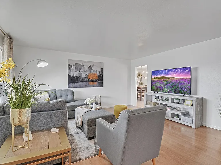 3130 N 81st St — Photo 4