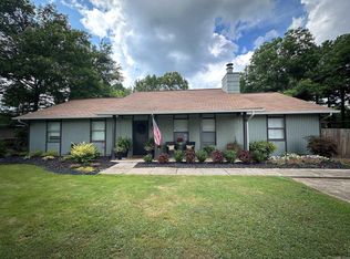 121 Oriole St, Batesville, AR 72501