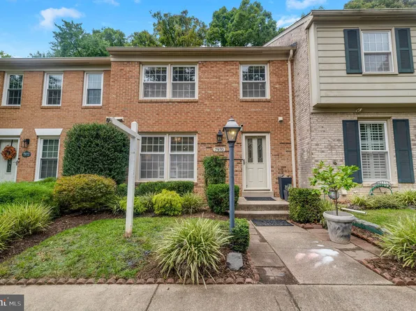 7970 Bethelen Woods Ln, Springfield, VA 22153