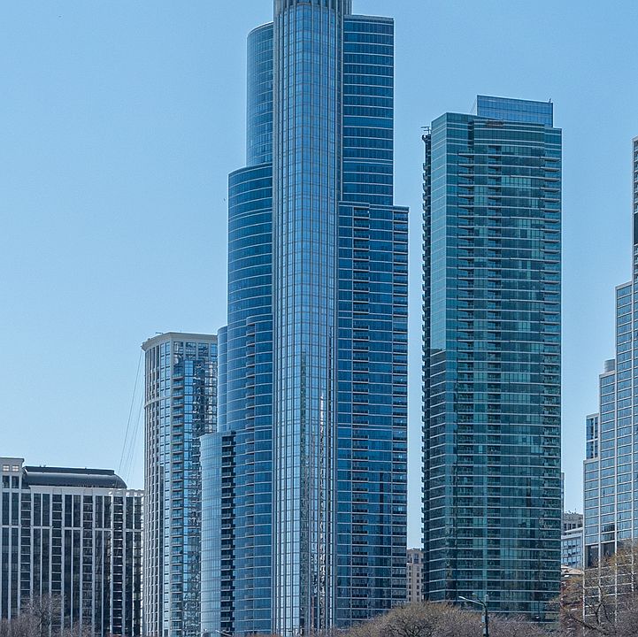 1st image of 1211 S Prairie Ave APT 906