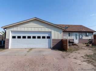 2213 Cheyenne Pl, Cheyenne, WY 82001