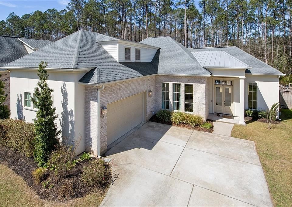 1st image of 249 Grande Maison Blvd