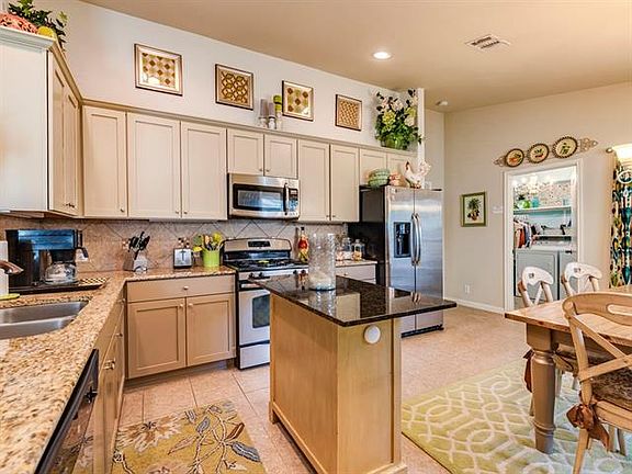 2nd image of 1605 Bluewood Ln #119