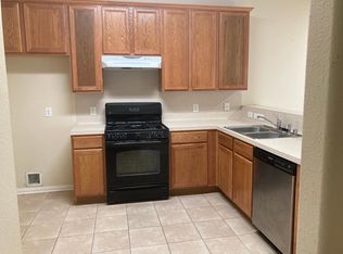 4835 Chase Wick Dr, Bacliff, TX 77518