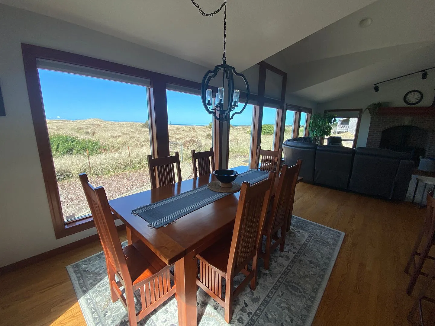 Long Beach Vacation Home By The Month - View & Beach Access — Photo 3