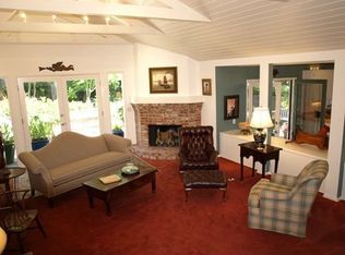 1515 E Valley Rd, Santa Barbara, CA 93108