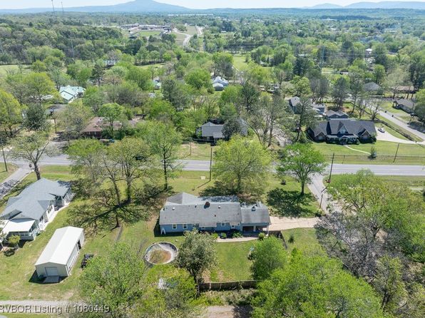 837 N Broadway Ave, Booneville, AR 72927