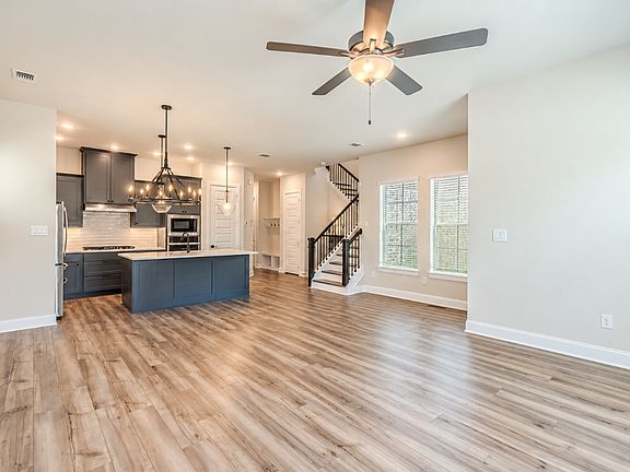 3rd image of 705 Morning Dove Ln