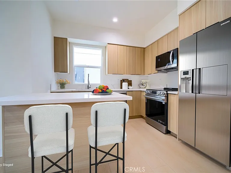 259 S Avenue 54 #1/2 — Photo 4