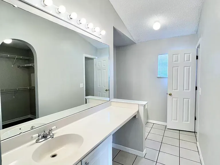 1231 Honey Rd — Photo 11