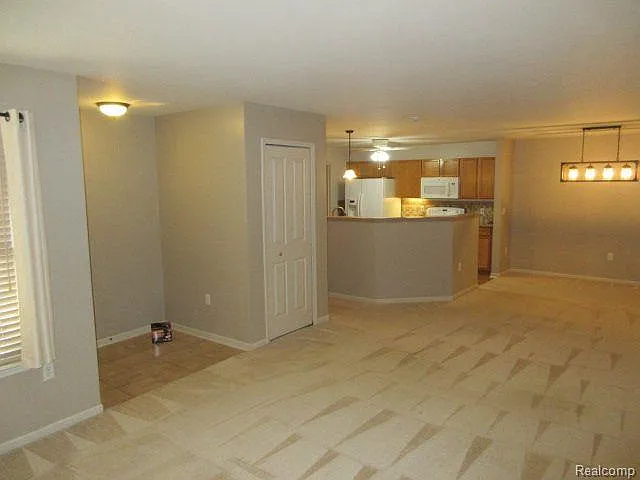 4192 Berkeley Ave — Photo 5