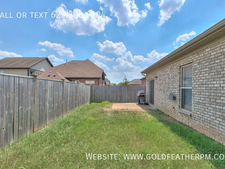 126 Trenton Ln — Photo 23