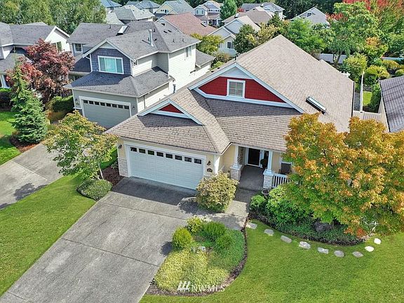 2nd image of 4219 40th Ave NE