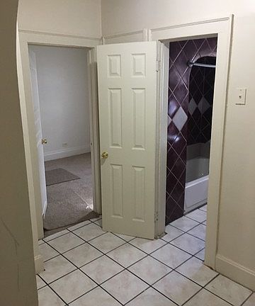 4th image of 521 Cummings Ave #1