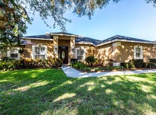 8811 Stillwaters Landing Dr, Riverview, FL 33578