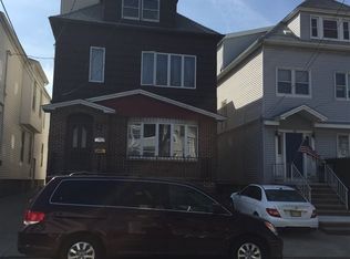 180 W 31st St #1, Bayonne, NJ 07002