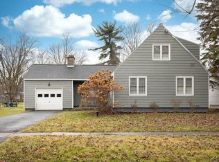 813 4th St, Liverpool, NY 13088