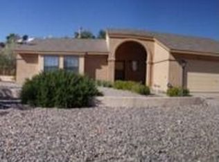 388 Pyrite Dr NE, Rio Rancho, NM 87124