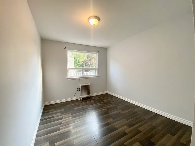 127 Scarlett Rd #4 — Photo 14