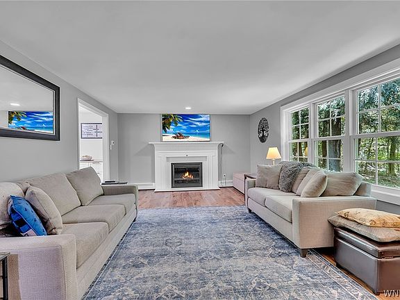 5th image of 151 Colony Ct