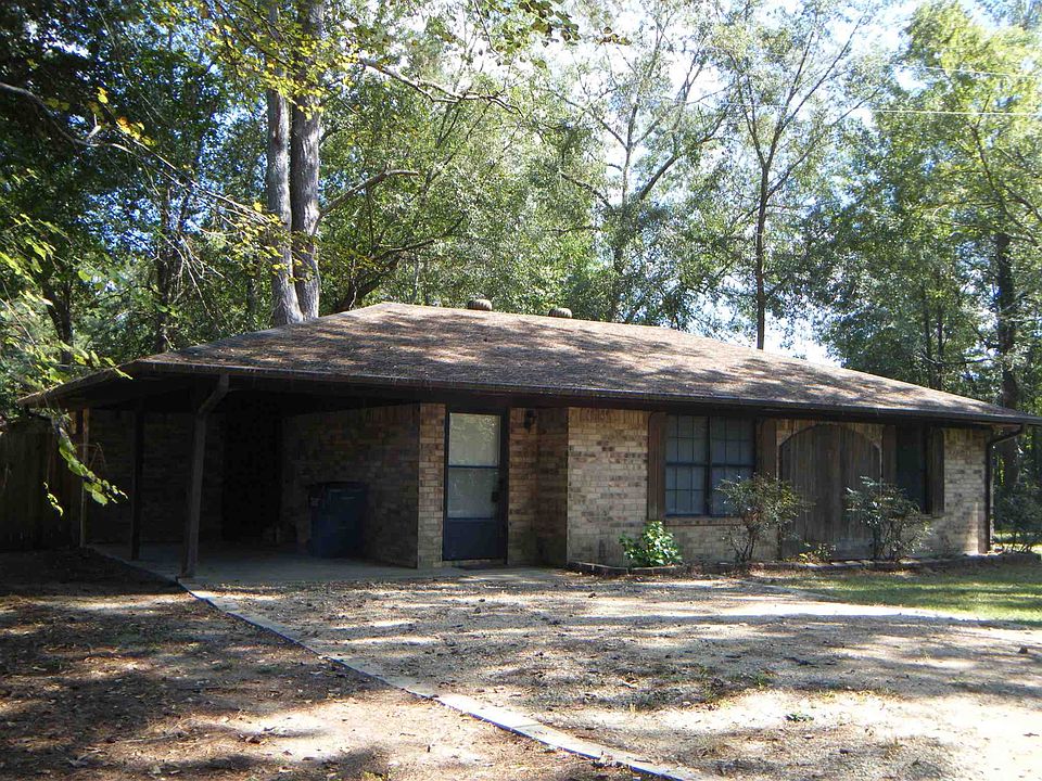1st image of 210 S Meadow Ln