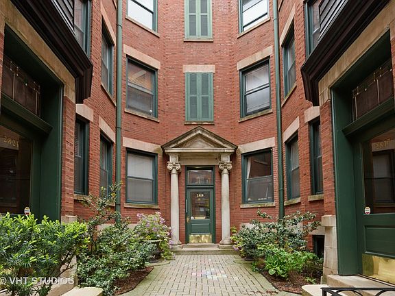 5th image of 2817 N Cambridge Ave APT 3