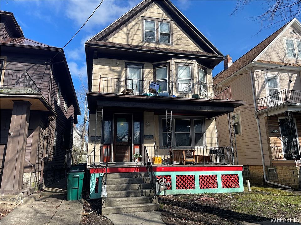 1st image of 82 Royal Ave