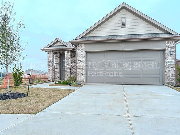 2nd image of 13323 Prado Ridge Ln