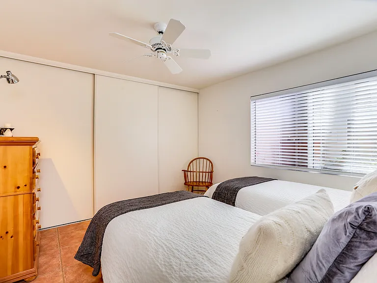 1434 S Camino Real — Photo 19