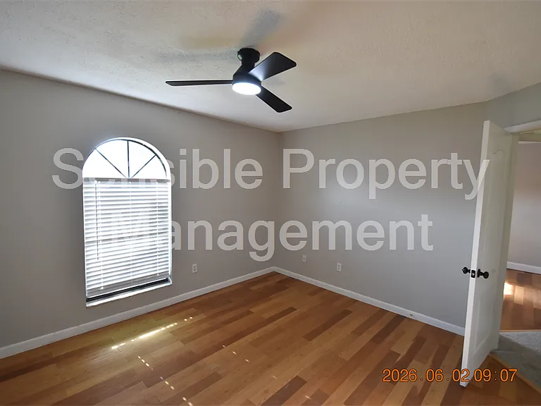 23223 Club Villas Dr #23223 — Photo 13